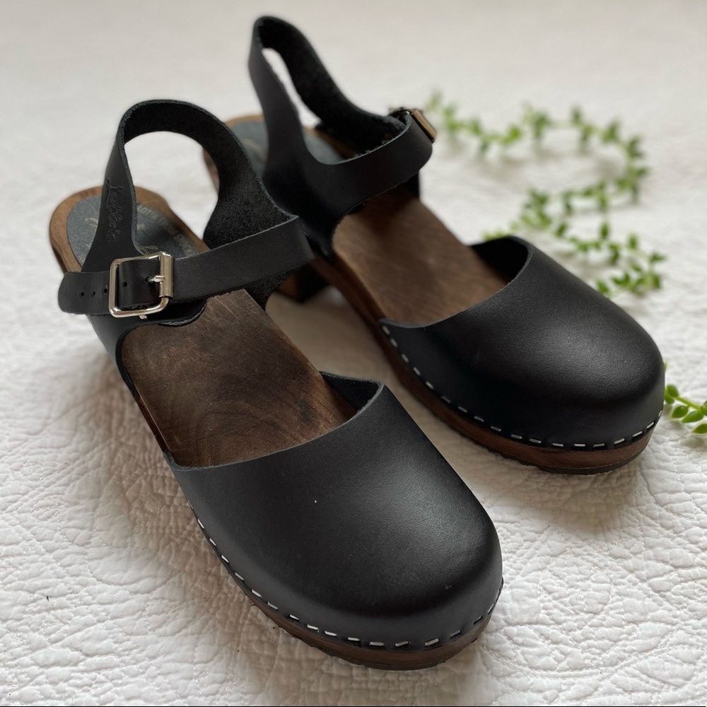 Lotta From Stockholm Black Clogs with Ankle Strap